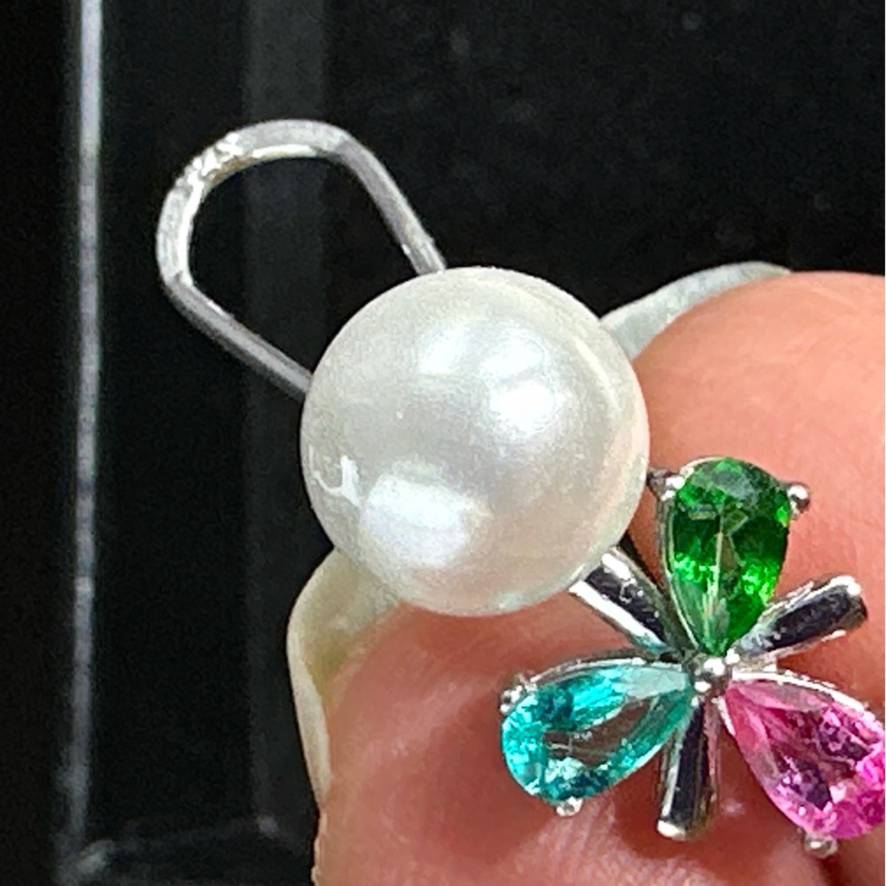 22.8 Carats Mixed Color Topaz Earrings in 925 Silver - Picture 6 of 14